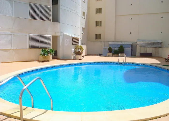Amplio Piso De 3 Cerca De La Playa Arenal Calp