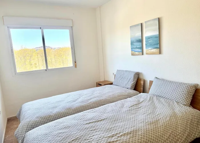 Amplio Piso De 3 Cerca De La Playa Arenal Appartement