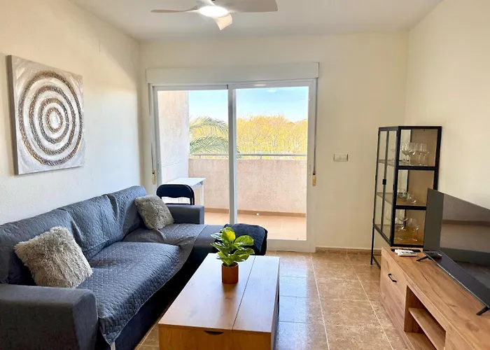 Amplio Piso De 3 Cerca De La Playa Arenal Appartement